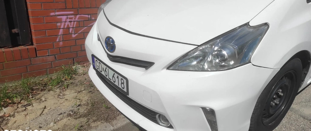 Toyota Prius+ cena 30000 przebieg: 320000, rok produkcji 2014 z Gdańsk małe 67